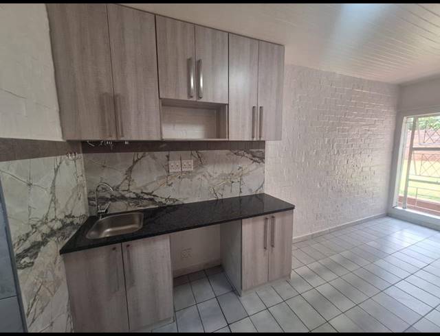 1 BEDROOM PROPERTY TO RENT IN MURRAYFIELD